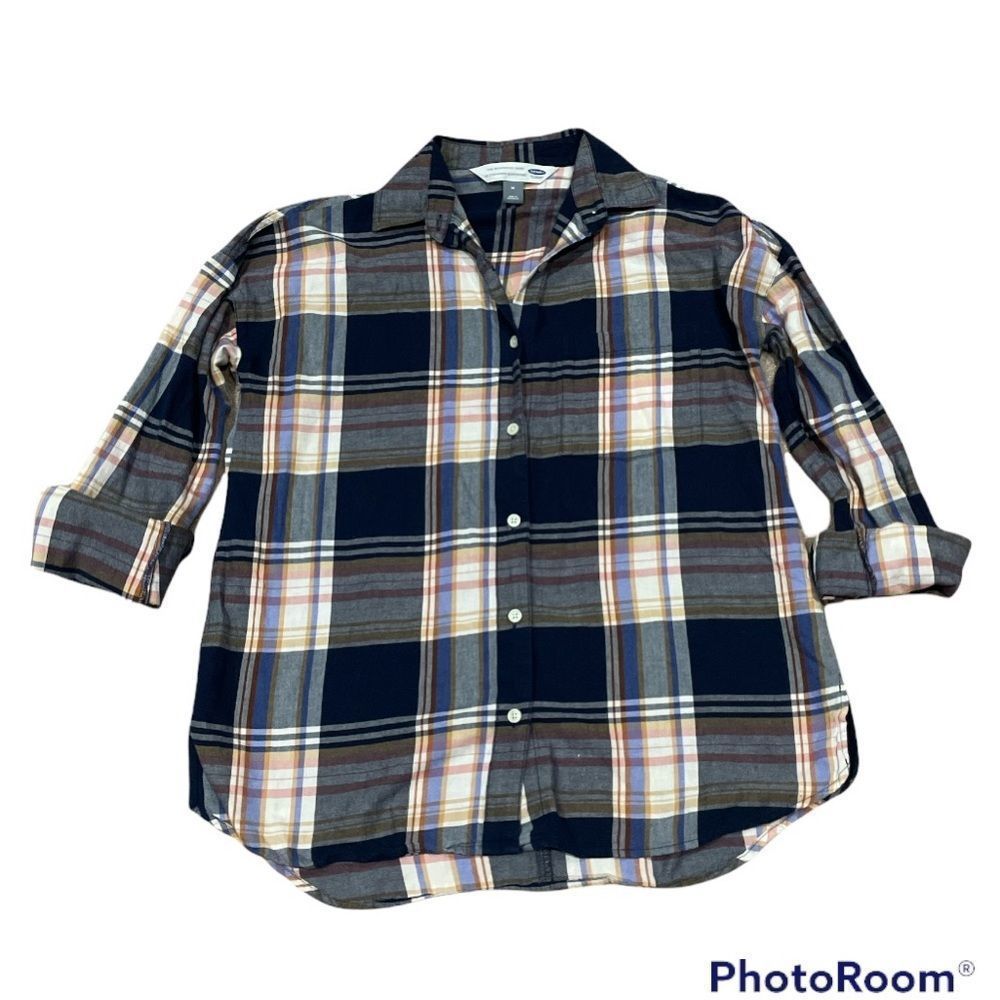 Old Navy The Boyfriend shirt size Medium